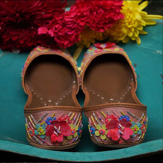 Thoughtful Gifts For Your Loved Ones - Coral Haze
