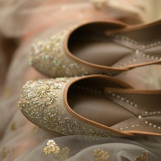 Unlocking Elegance: A Comprehensive Guide to Choosing the Perfect Ladies Jutti - Coral Haze