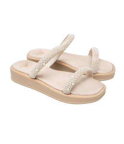 Crysta in Ivory