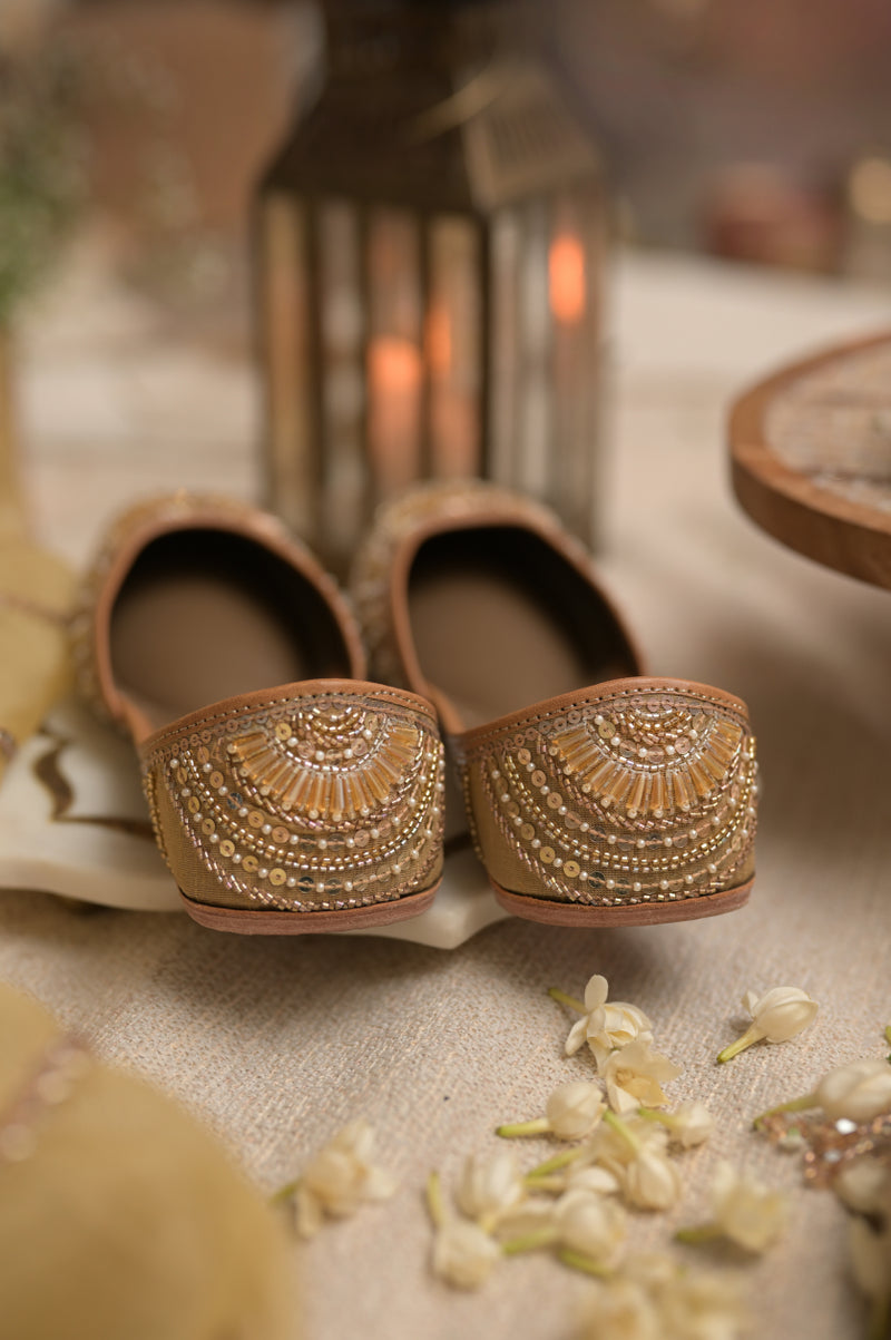 Circular embroidery