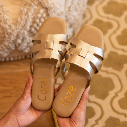 Mira in Light gold - Coral Haze