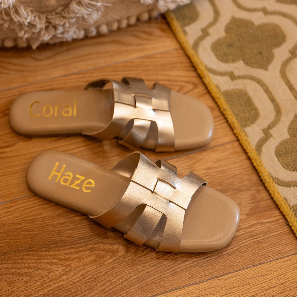 Mira in Light gold - Coral Haze