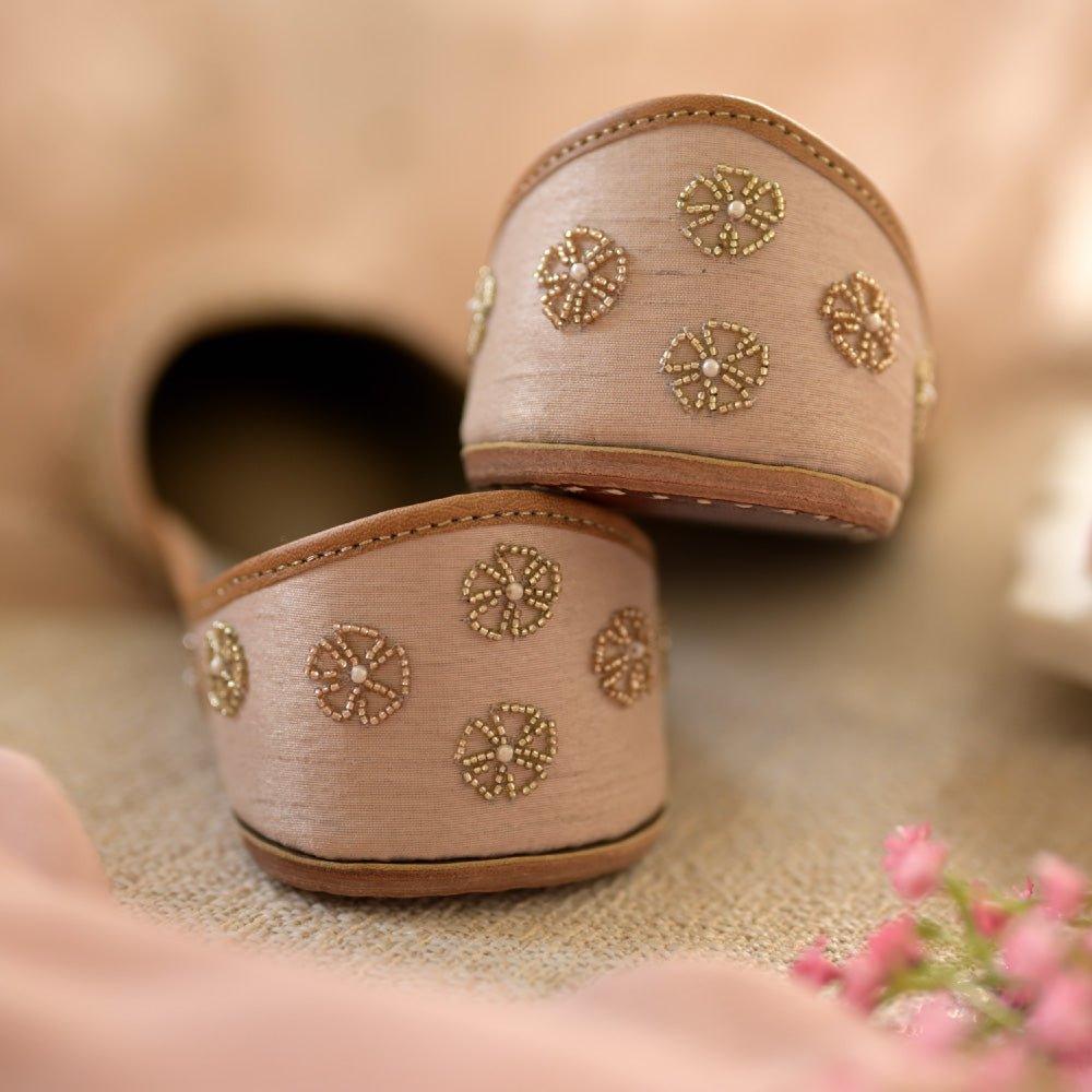 Kaashni - Coral Haze